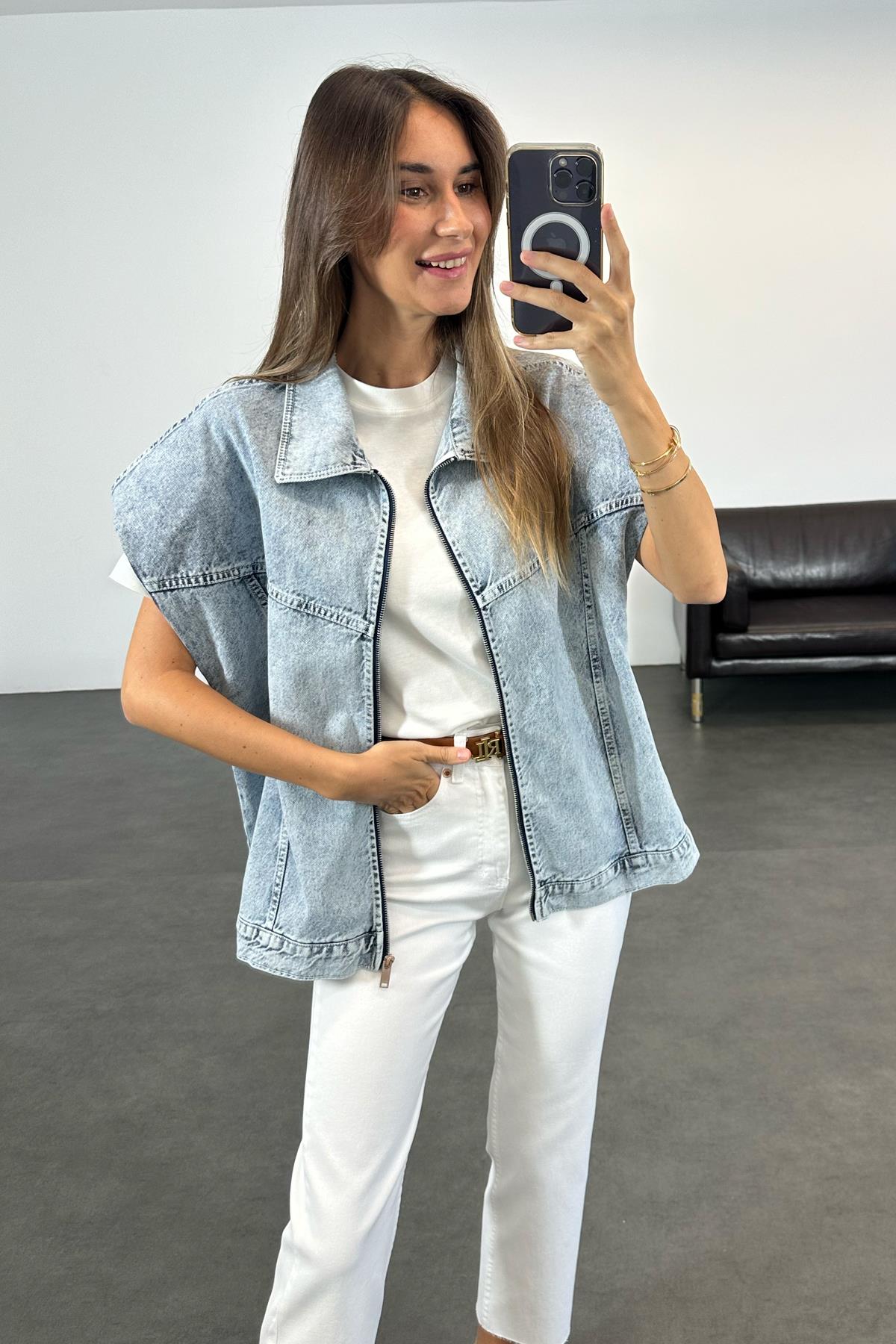Beyaz Bisiklet Yaka Basic Tişört 1075