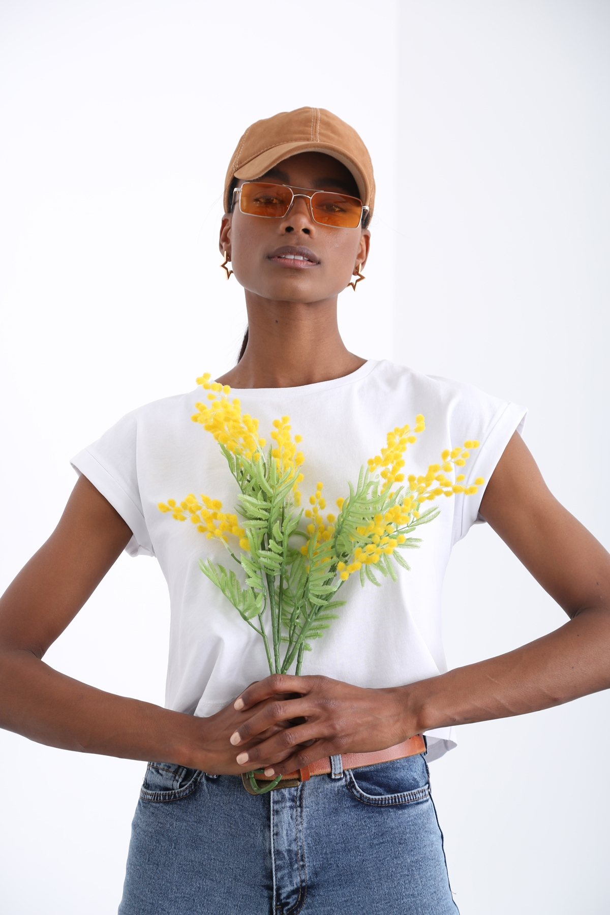 Beyaz Bisiklet Yaka Basic Tshirt 3294