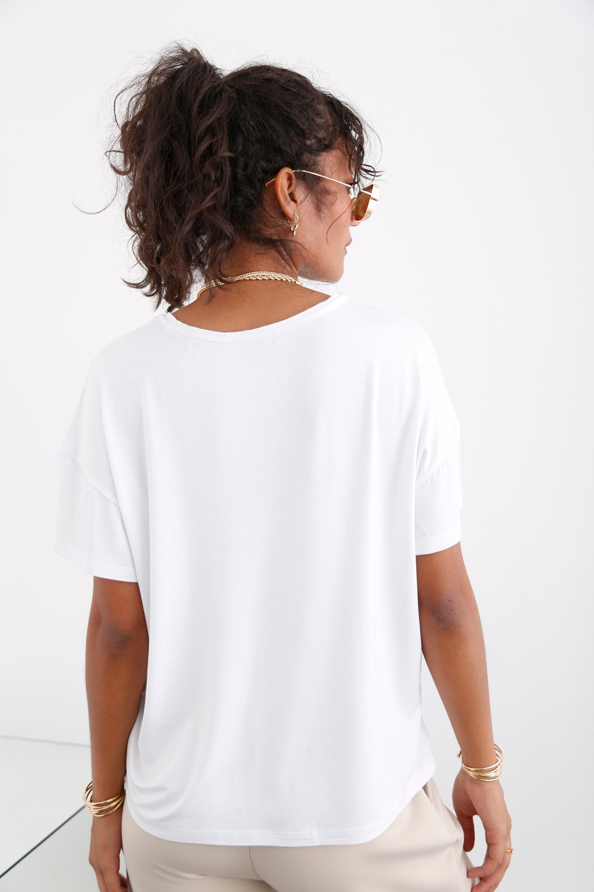Beyaz Bisiklet Yaka Salaş Tshirt 0042