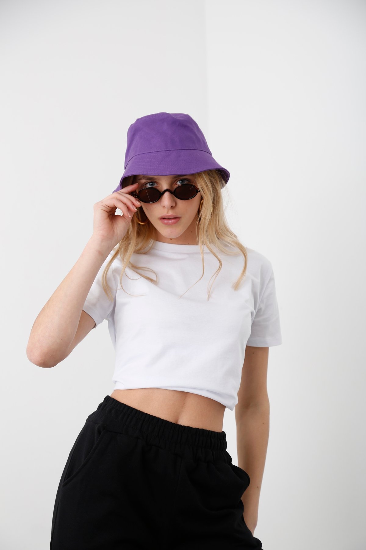 Beyaz Bisiklet Yaka Tshirt 3372