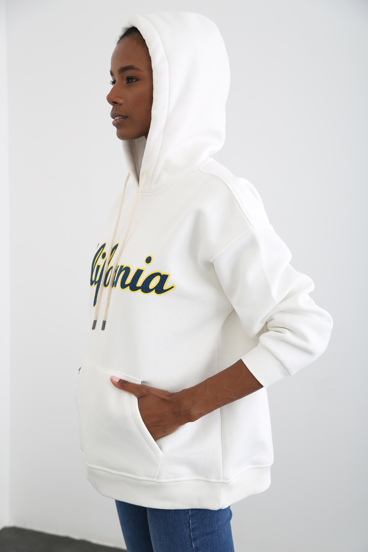 Beyaz California Baskılı Şardonlu Sweatshirt 0184