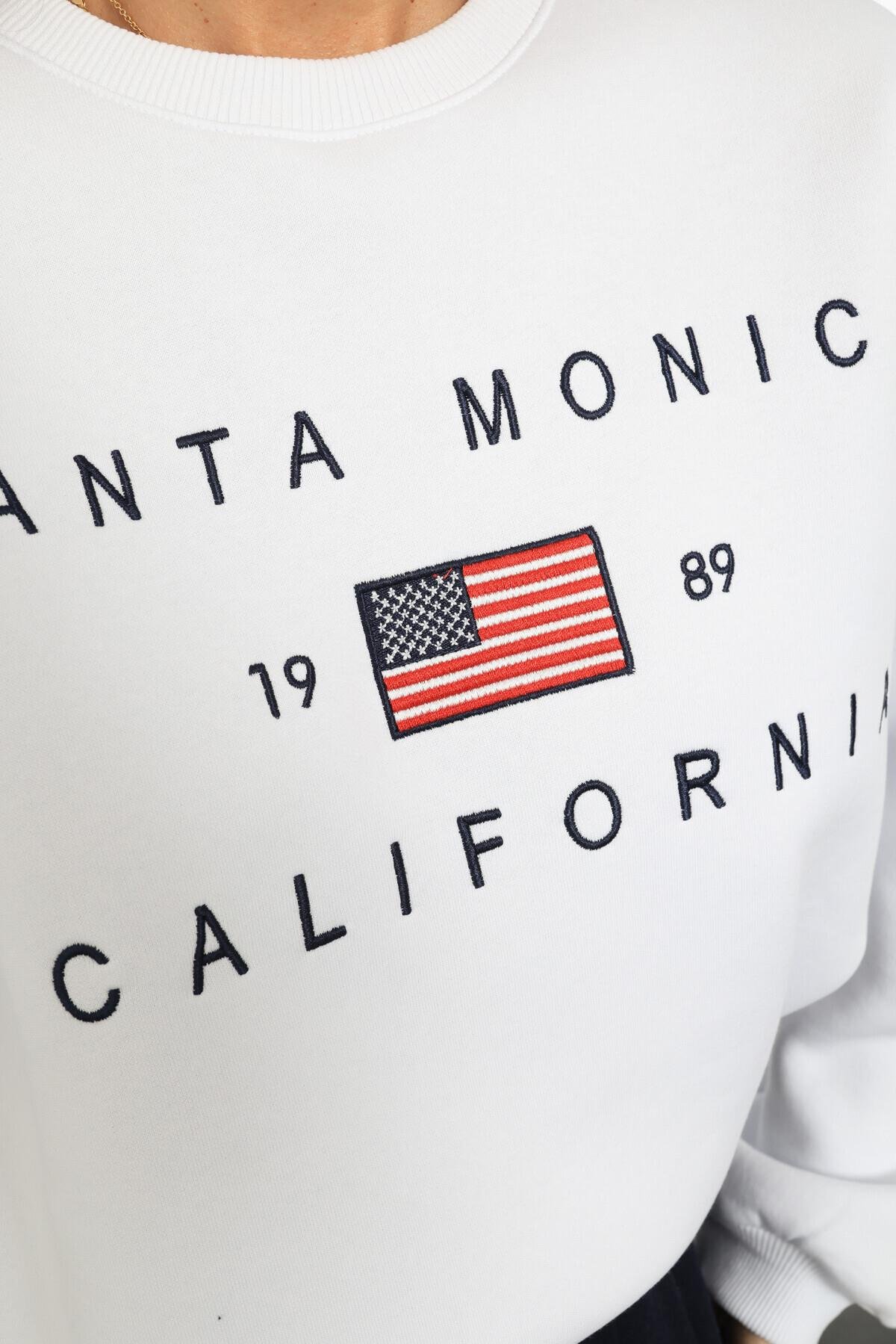 Beyaz California Nakışlı Sweatshirt 14411