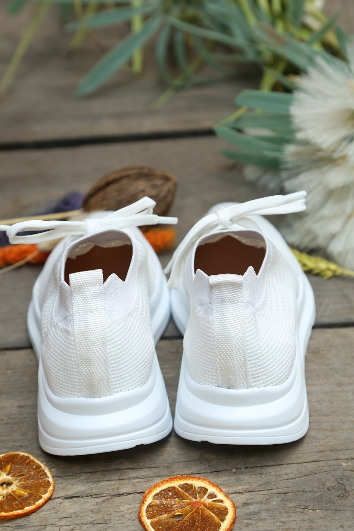 Beyaz Çorap Sneaker