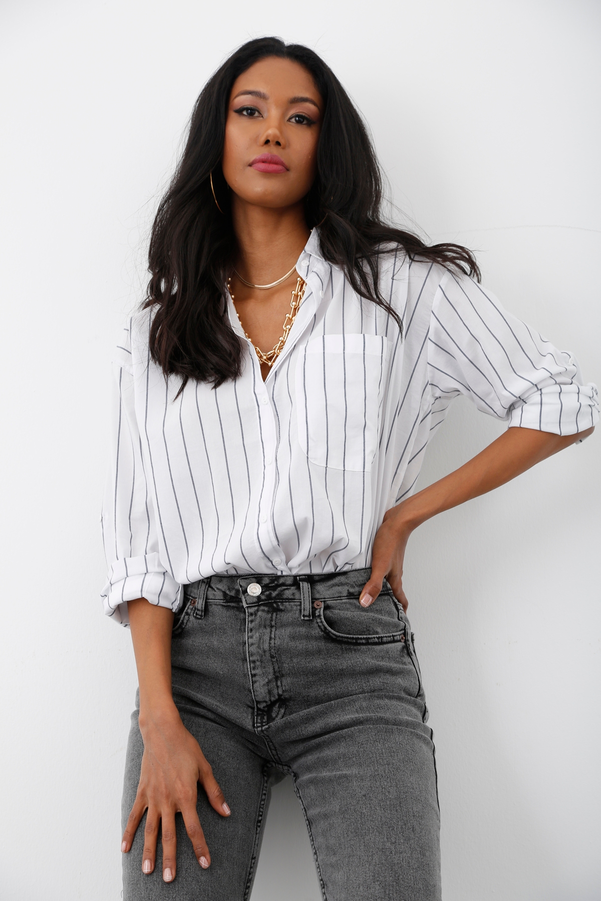 Beyaz İnce Çizgili Oversize Gömlek 4074