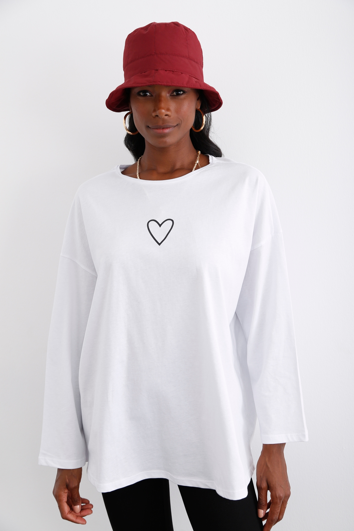 Beyaz Kalp Baskılı Tshirt 0011