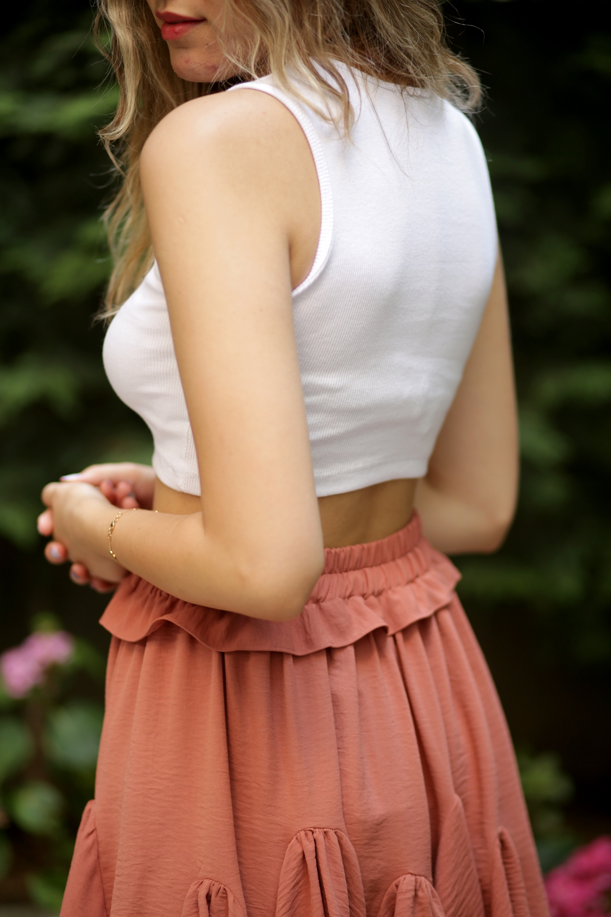 Beyaz Kolsuz Crop Bluz 