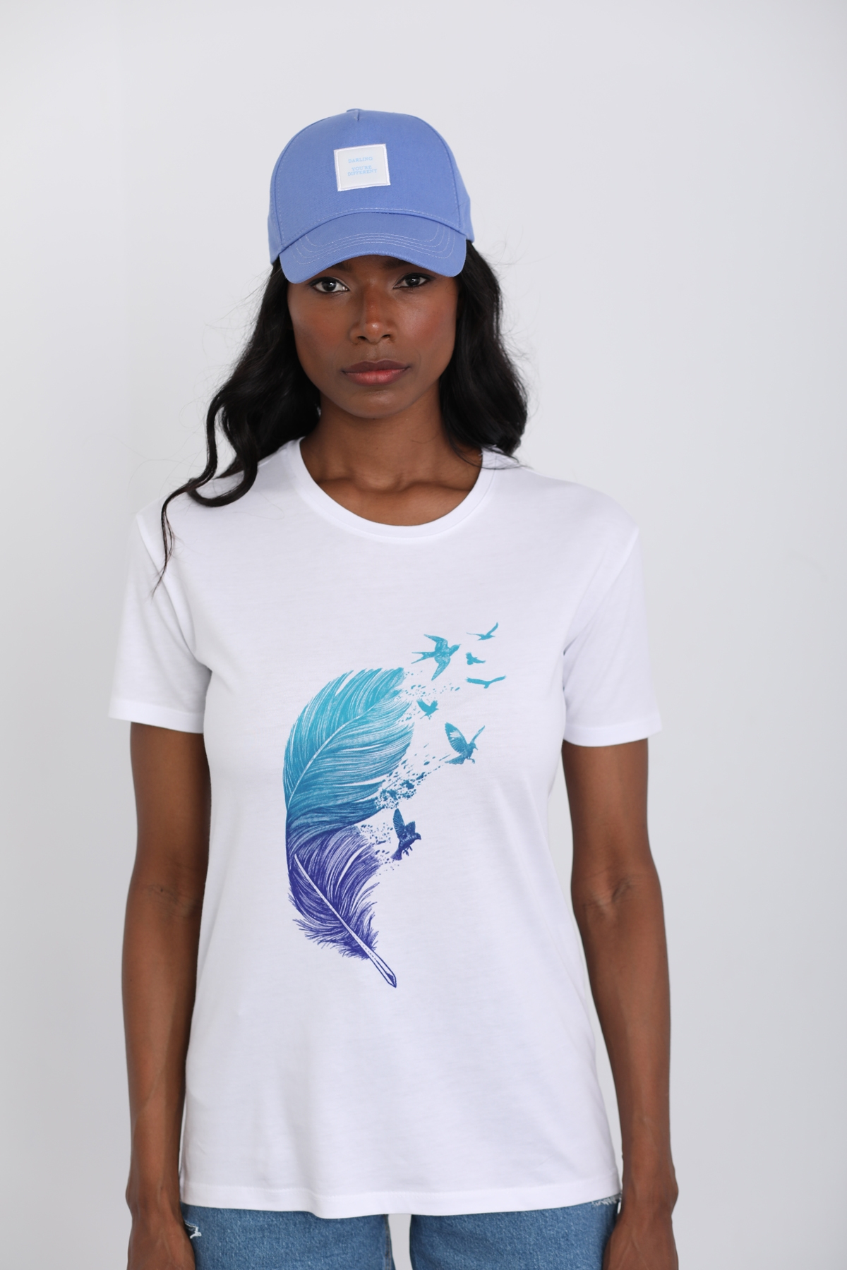 Beyaz Kuş Tüyü Baskılı Tshirt 4233