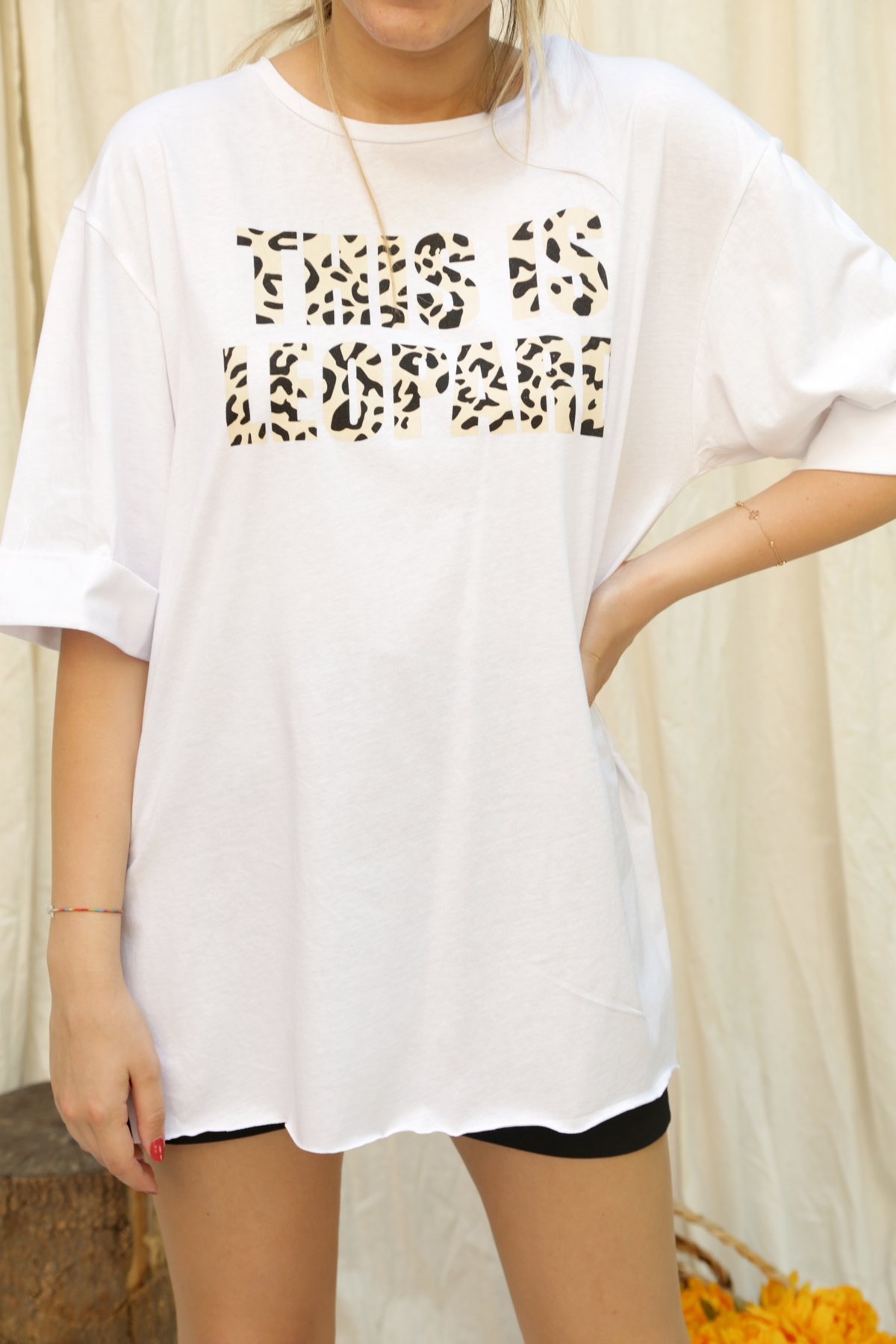 Beyaz Leopar Baskılı Duble Kol Tshirt 6936
