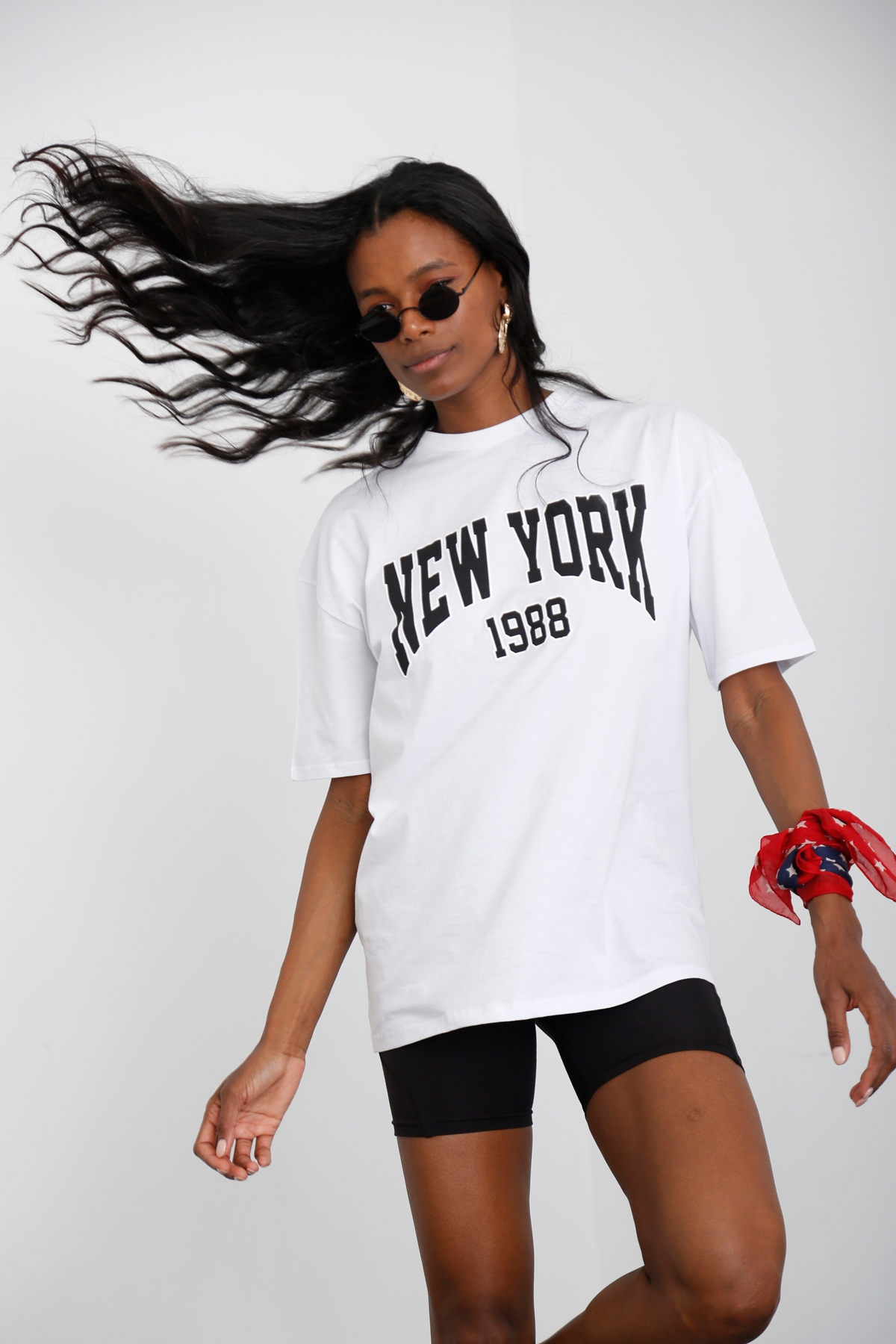 Beyaz New York Baskılı Tshirt 3700