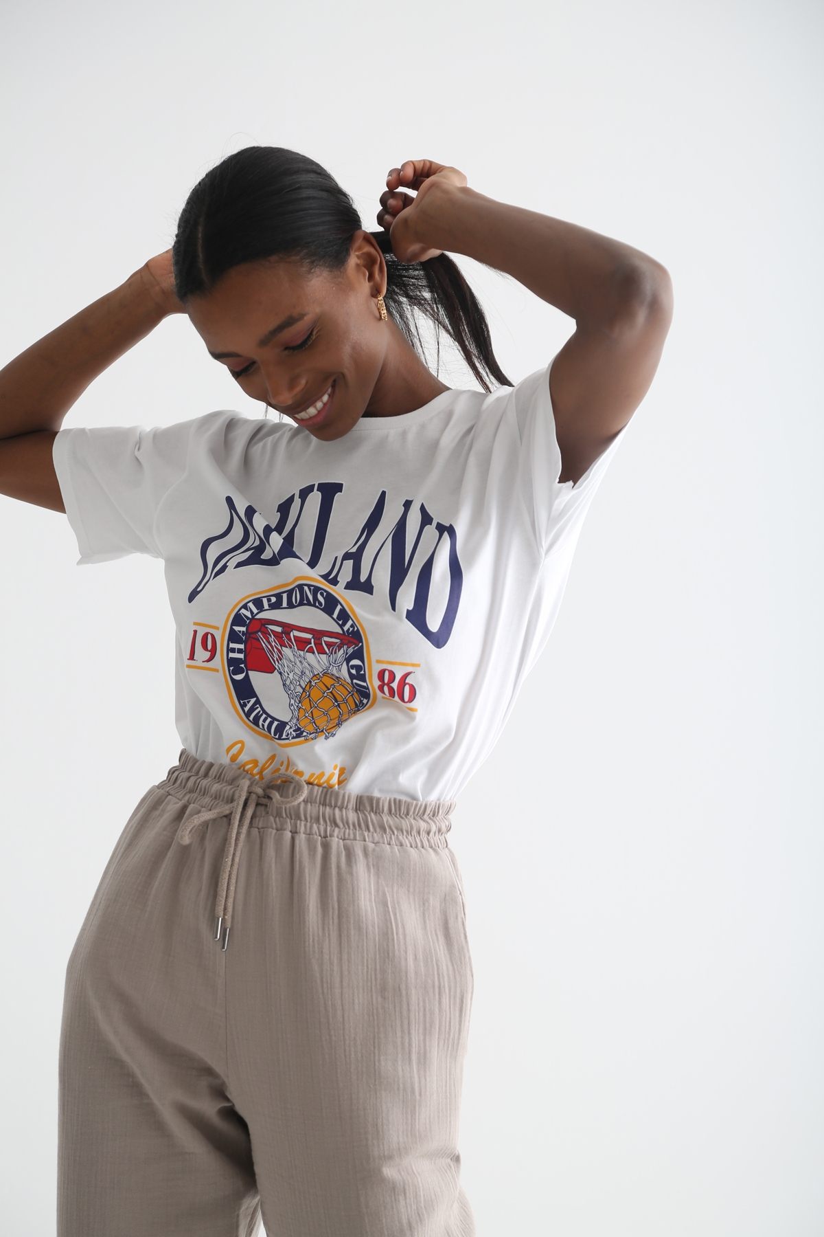 Beyaz Oakland Baskılı Tshirt 3323