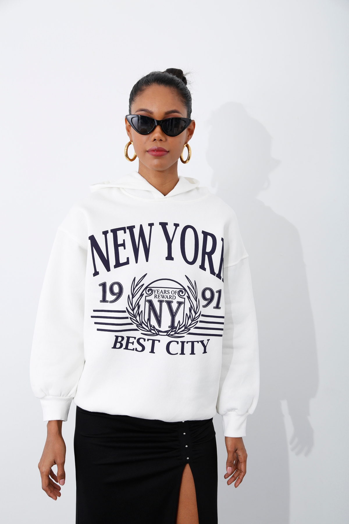Beyaz Şardonlu Baskılı Sweatshirt 3606