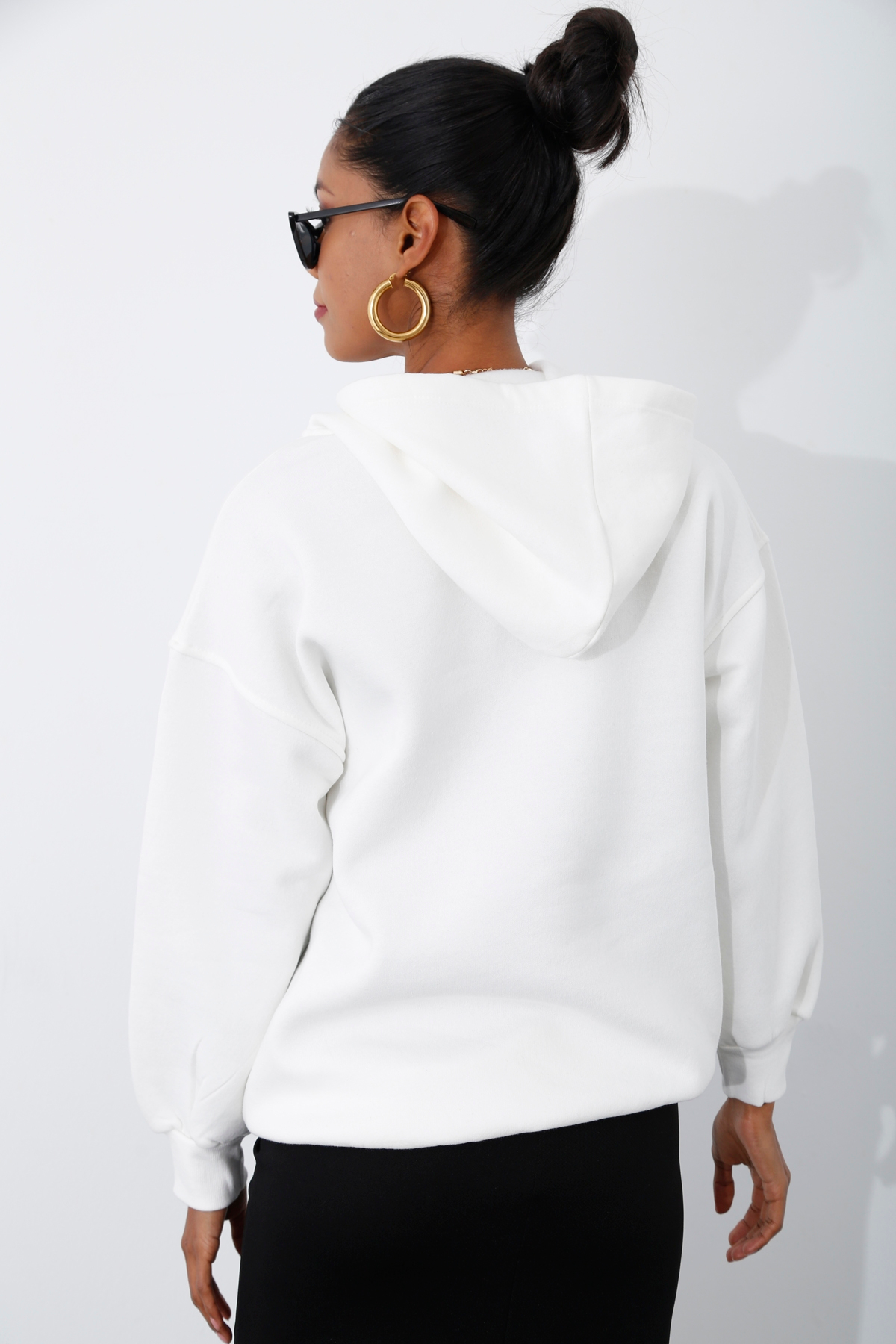 Beyaz Şardonlu Baskılı Sweatshirt 3606