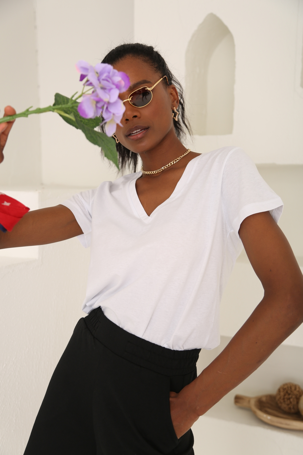 Beyaz Ultra Soft V Yaka Tshirt 