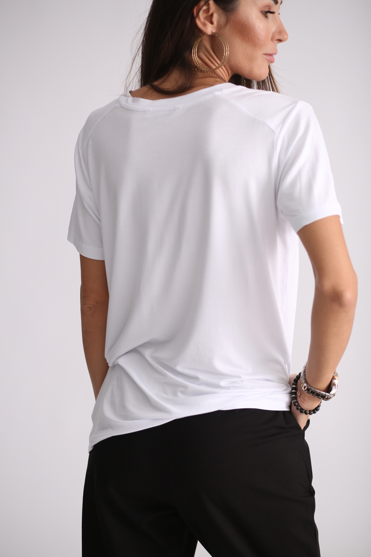 Beyaz V Yaka Tshirt-10002 