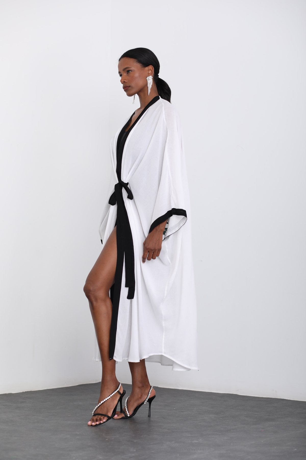 Beyaz Yarasa Kol Kuşaklı Kimono 638