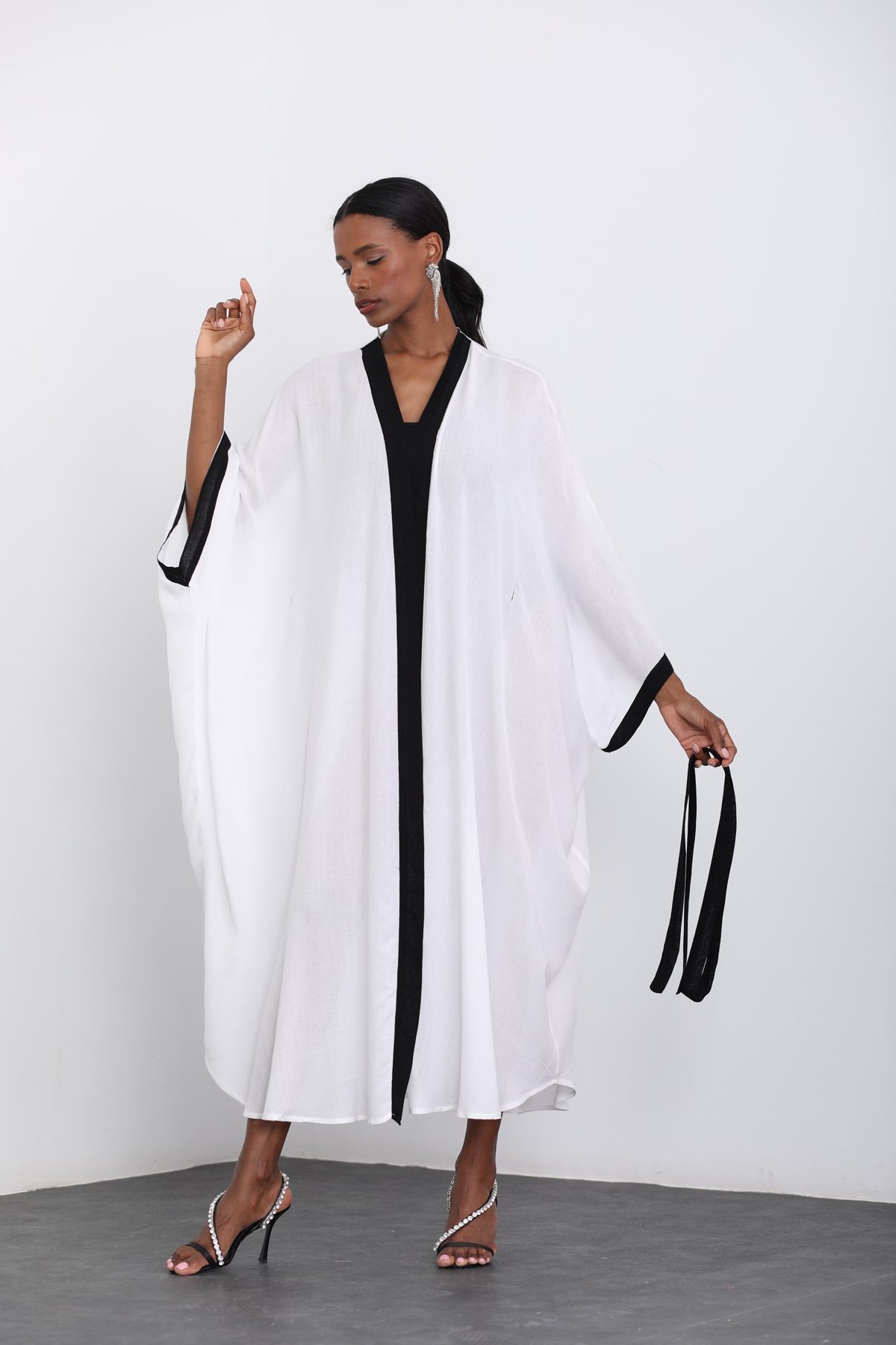 Beyaz Yarasa Kol Kuşaklı Kimono 638