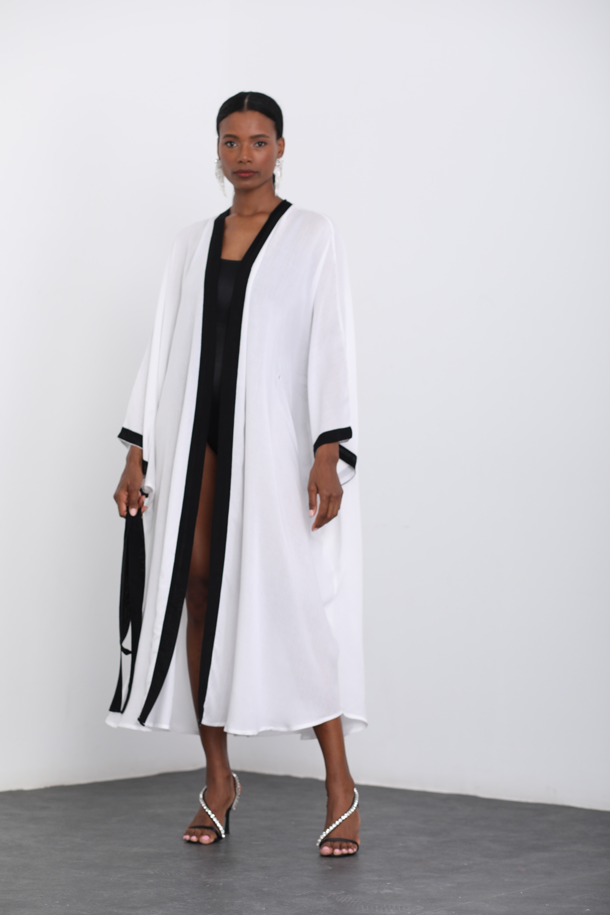 Beyaz Yarasa Kol Kuşaklı Kimono 638
