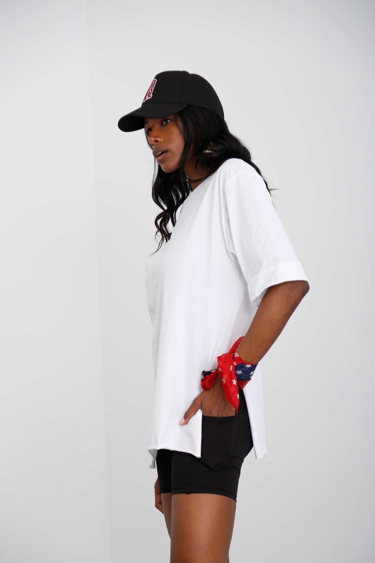 Beyaz Yırtmaçlı Boyfriend Tshirt 3285