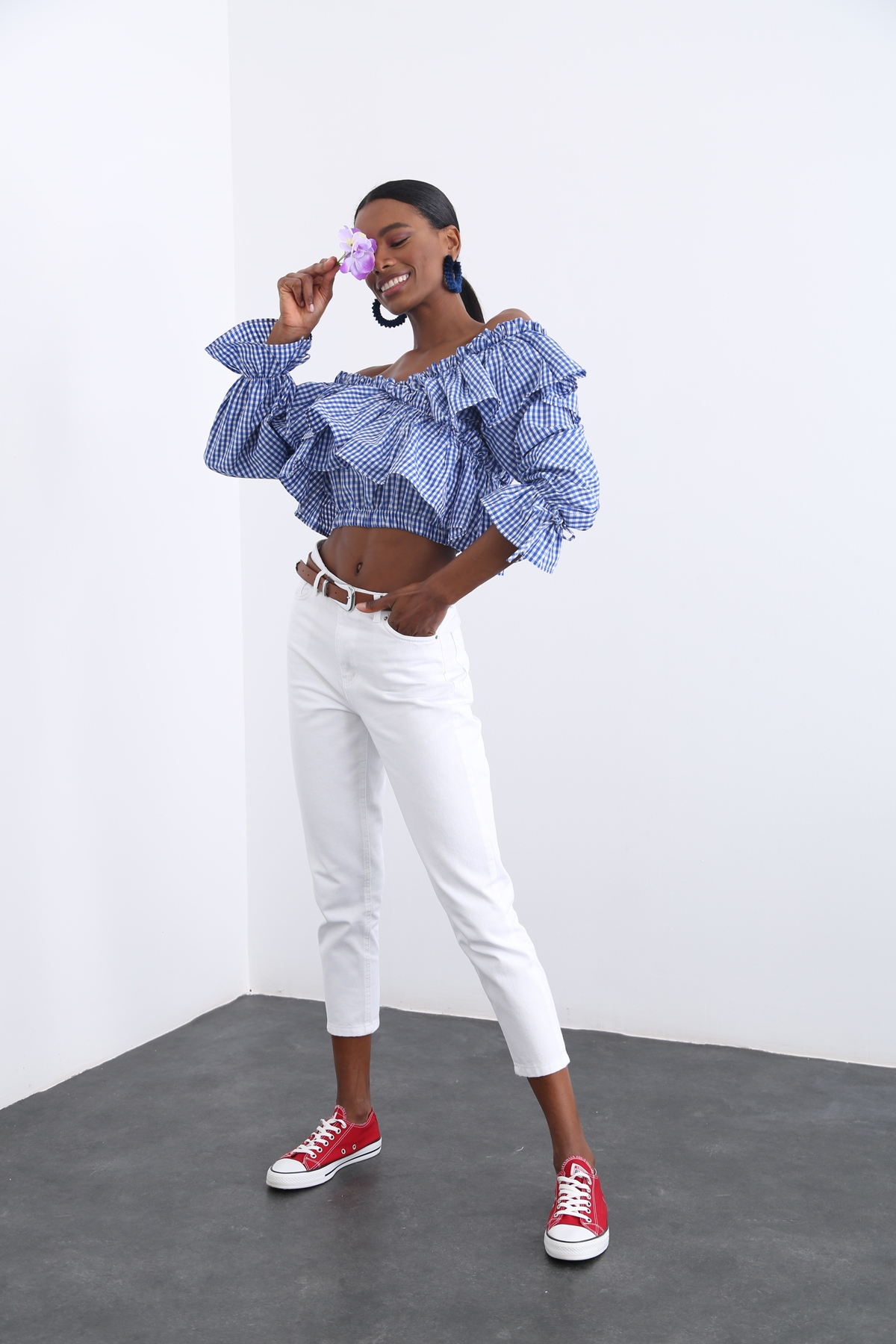 Beyaz Yüksek Bel Mom Fit Jean 