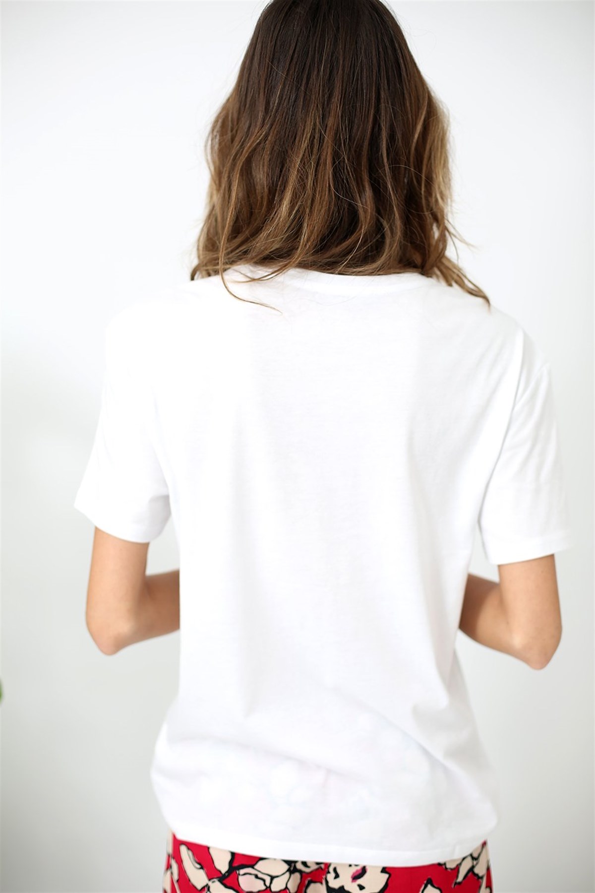 Beyaz Yusufcuk Nakışlı Beyaz Tshirt