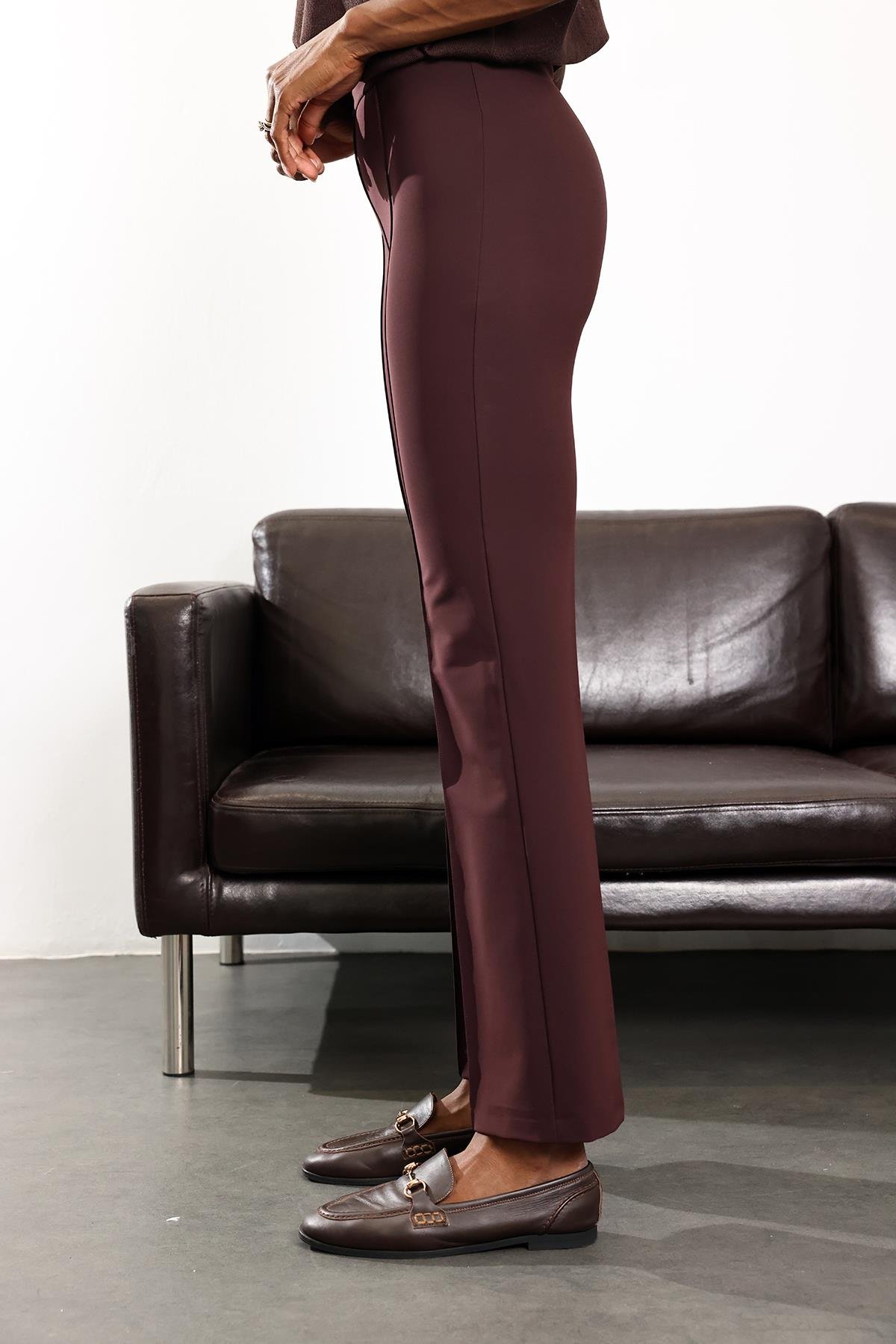 Bordo Çimalı Kumaş Pantolon 