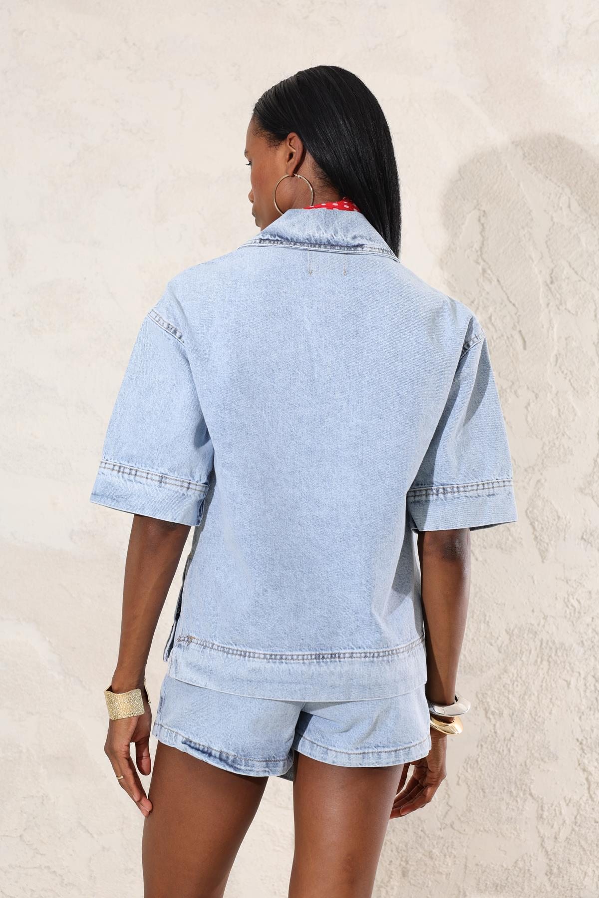 Buz Mavi Denim Gömlek Şort Etek Takım 