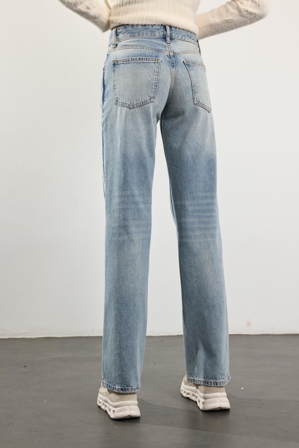 Buz Mavi Orta Bel Wide Leg Jean 