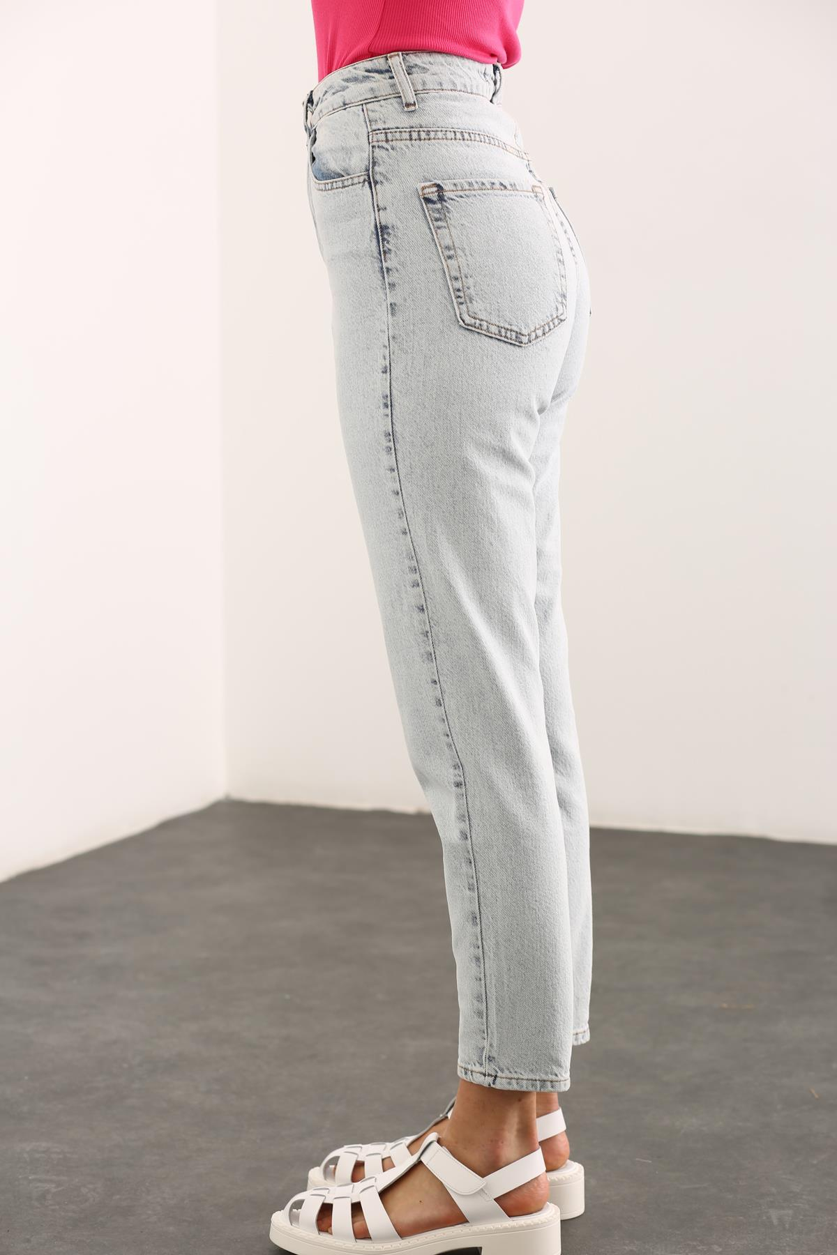 Buz Mavi Ultra Yüksek Bel Mom Jean 228101