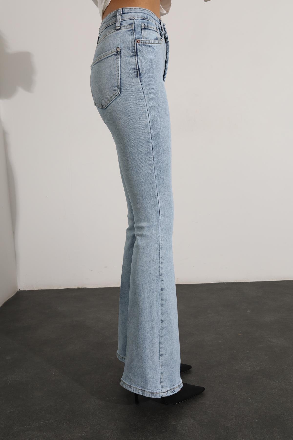 Buz Mavi Yüksek Bel İspanyol Paça Jean 2106