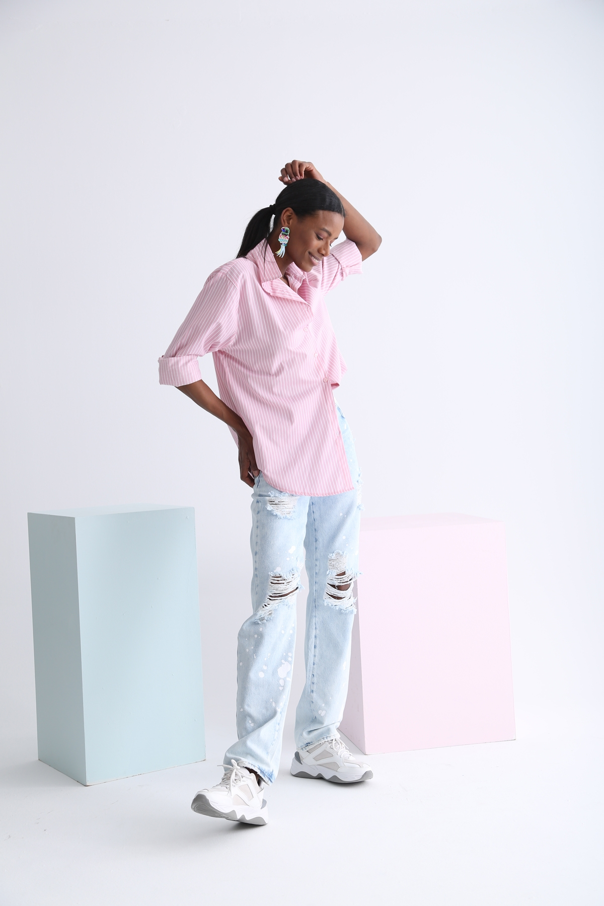 Buz Mavi Yüksek Bel Yırtıklı Wide Leg Jean 