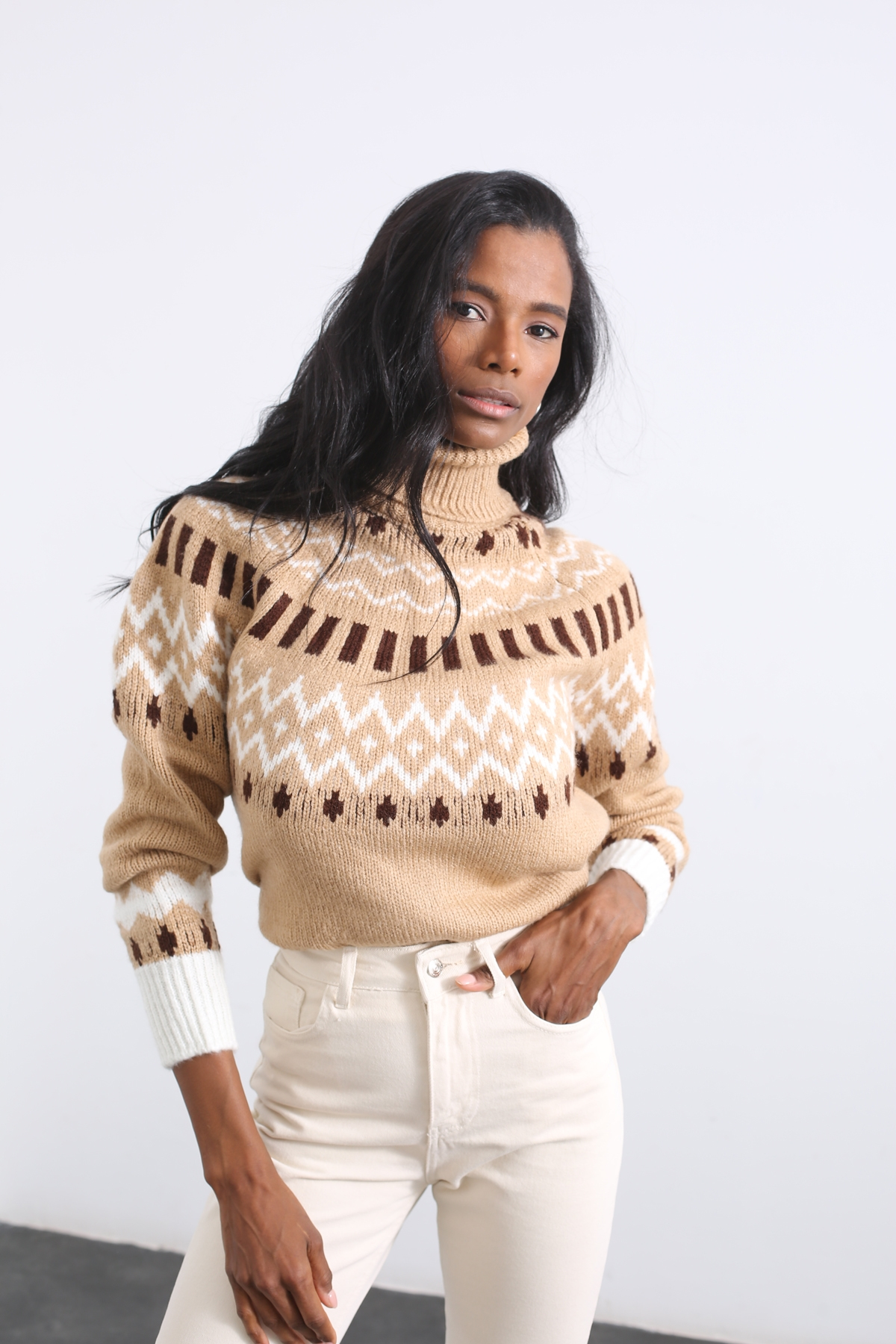 Camel Balıkçı Yaka Desenli Kazak 0598