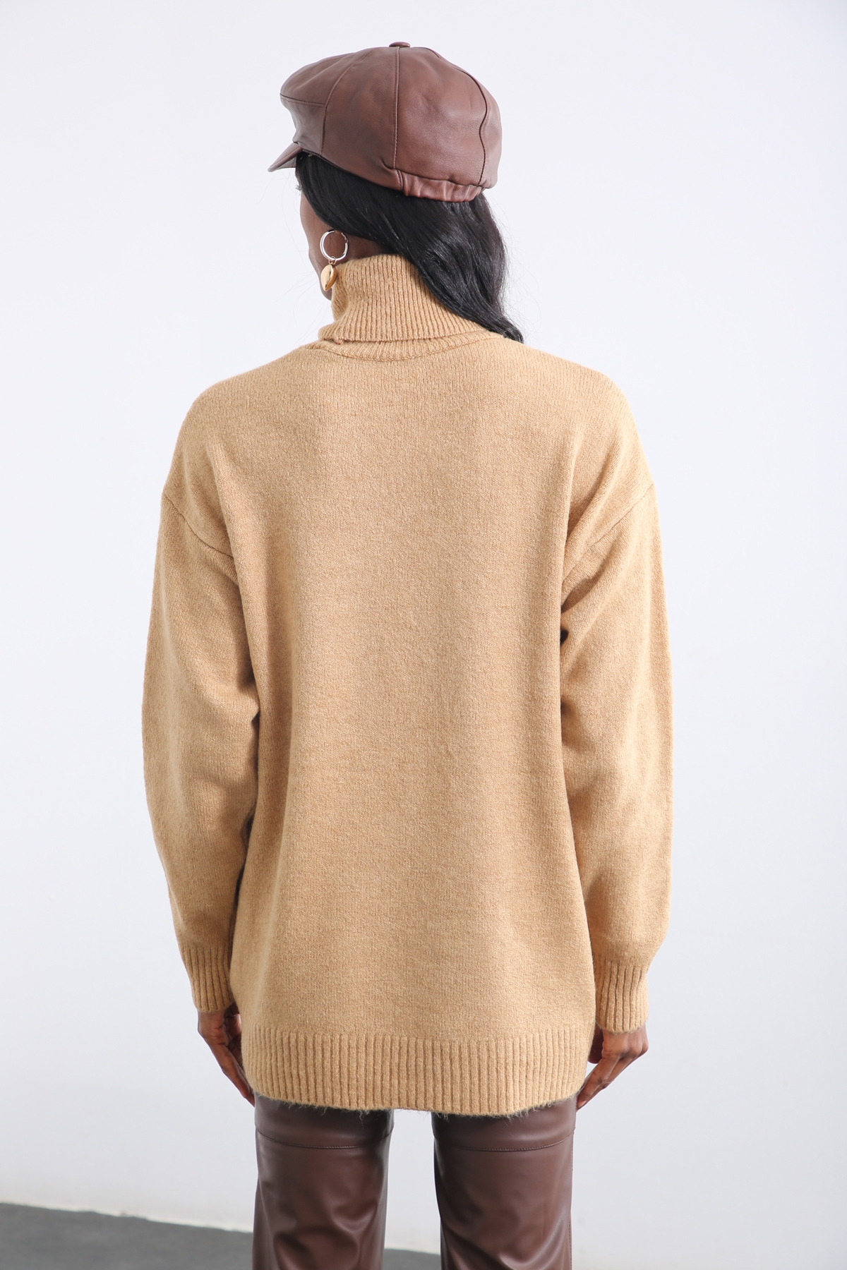 Camel Balıkçı Yaka Önü Oval Kazak 210216