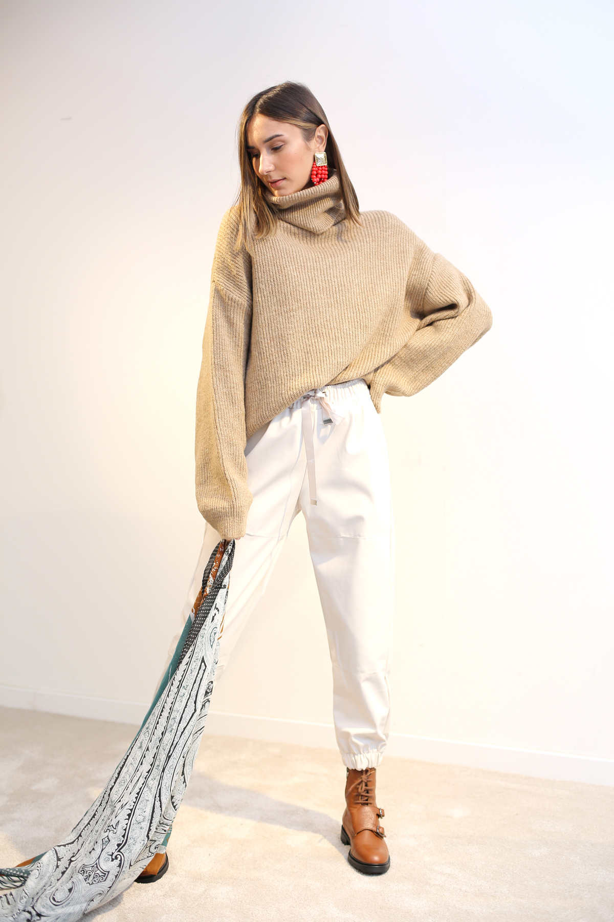 Camel Balıkçı Yaka Oversize Kazak