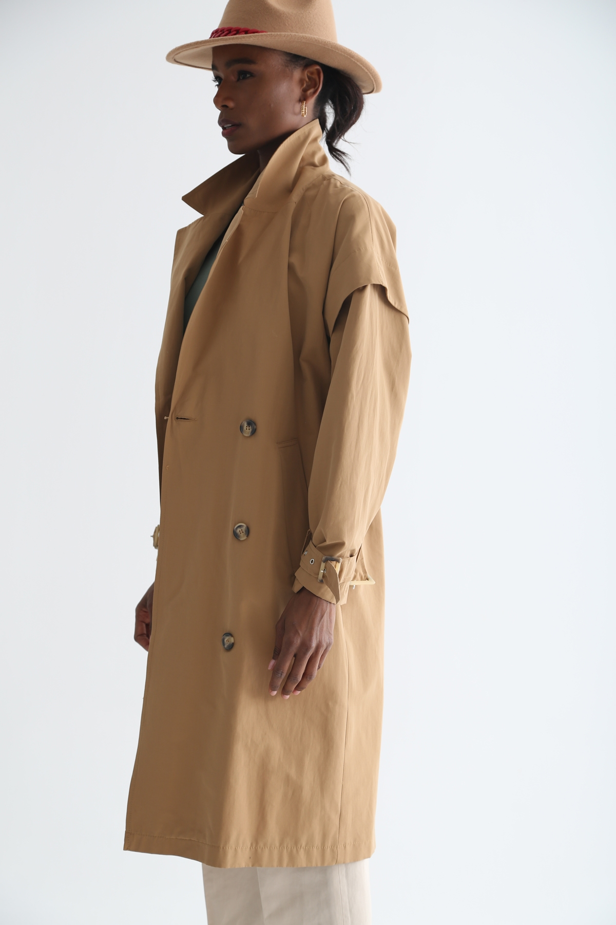 Camel Kruvaze Trenchcoat D87037