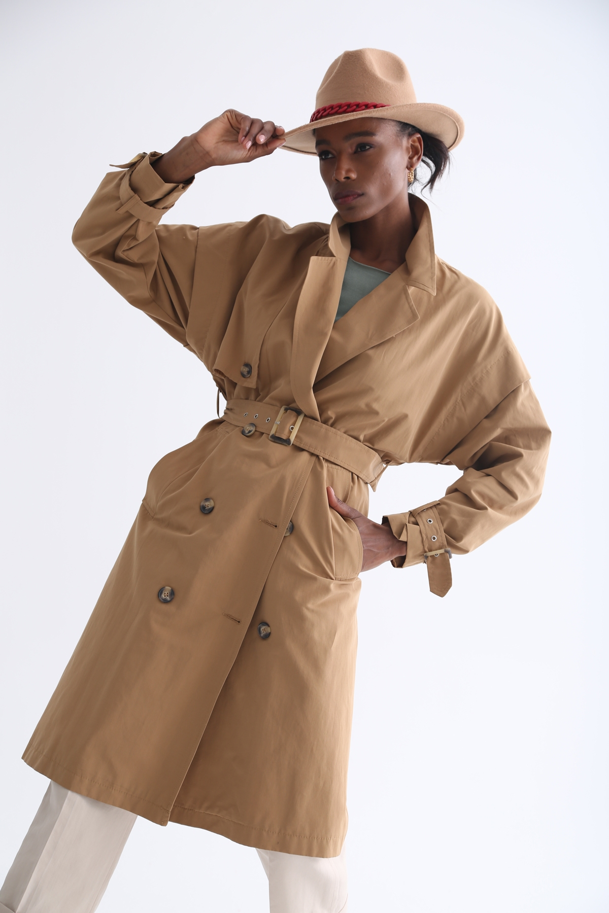 Camel Kruvaze Trenchcoat D87037