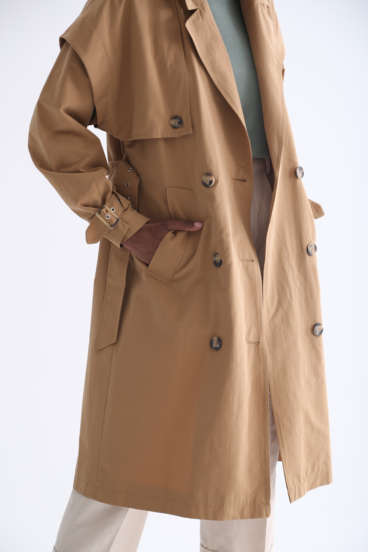 Camel Kruvaze Trenchcoat D87037
