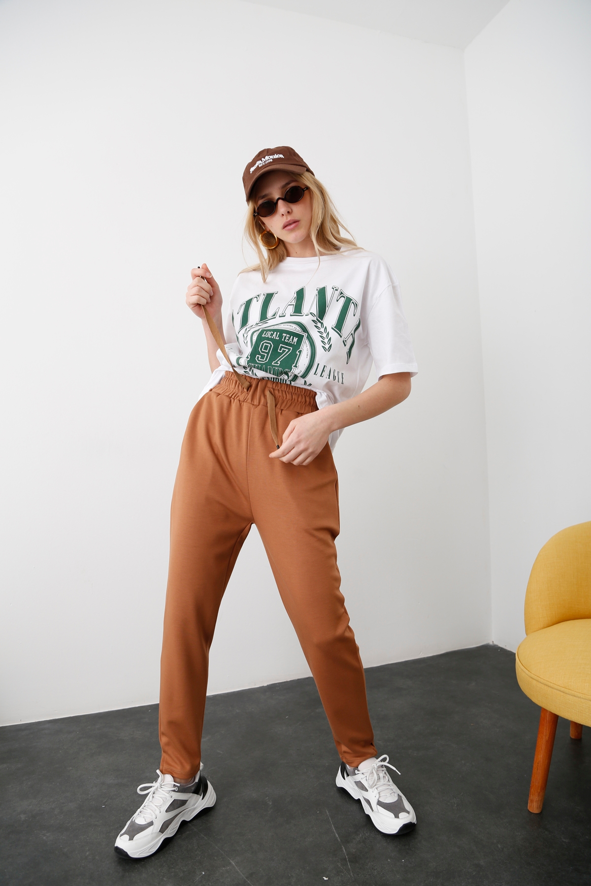 Camel Paçası Yırtmaçlı Eşofman 3189