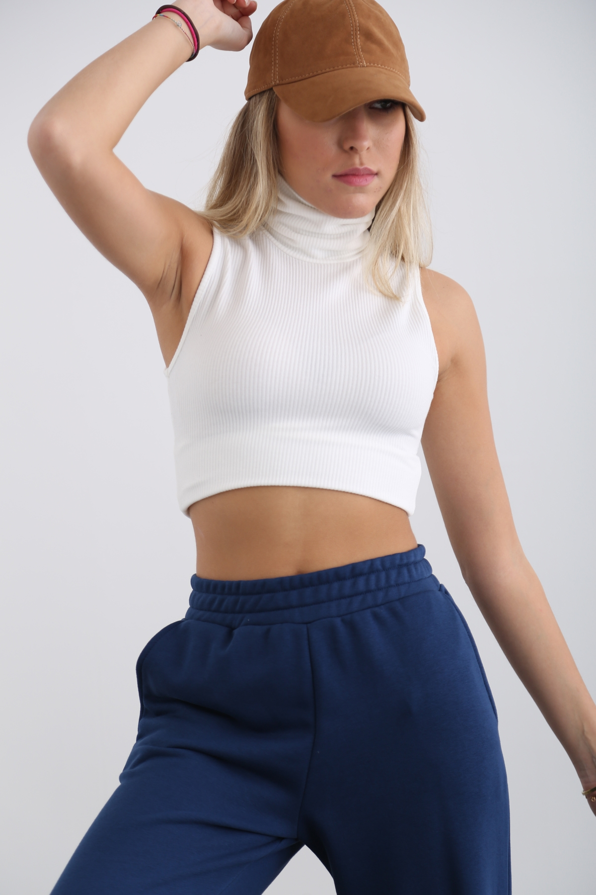 Ekru Balıkçı Yaka Kolsuz Bluz 3349