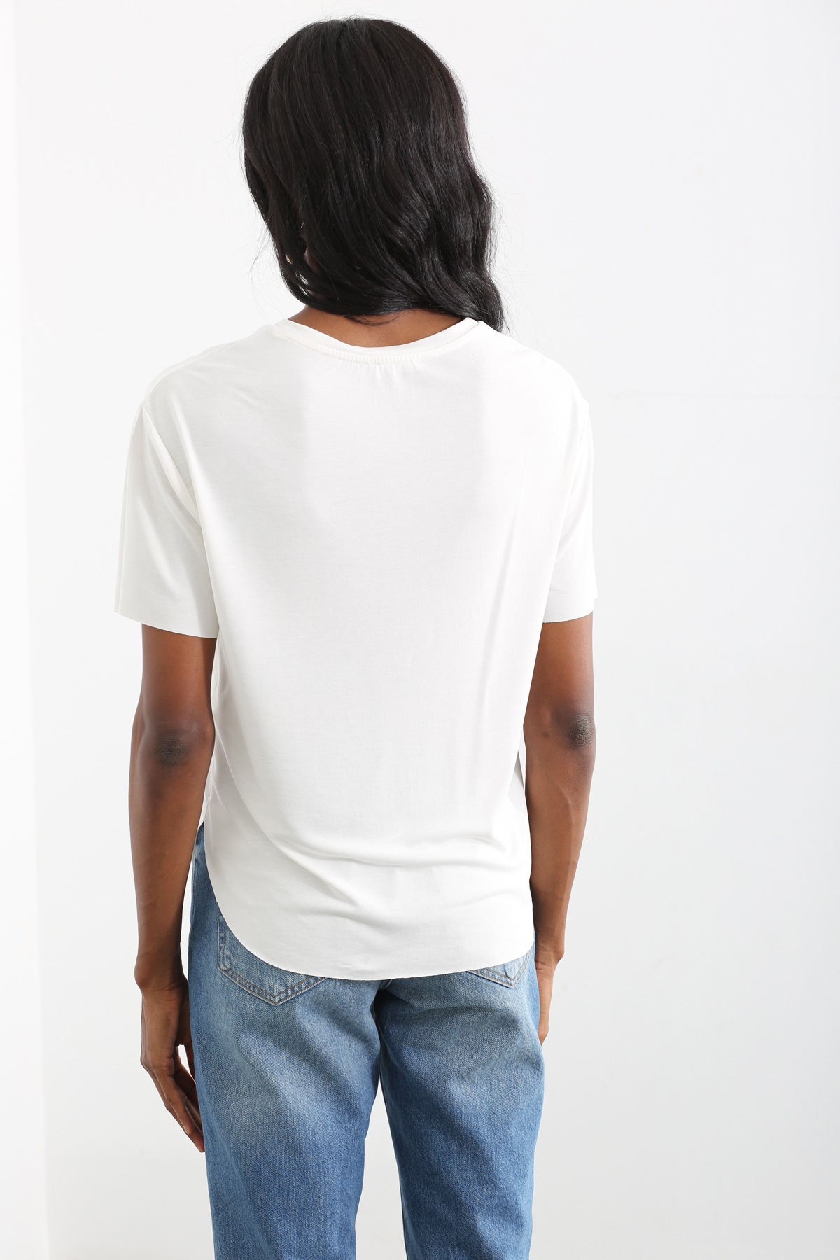 Ekru Bisiklet Yaka Basic Tshirt 