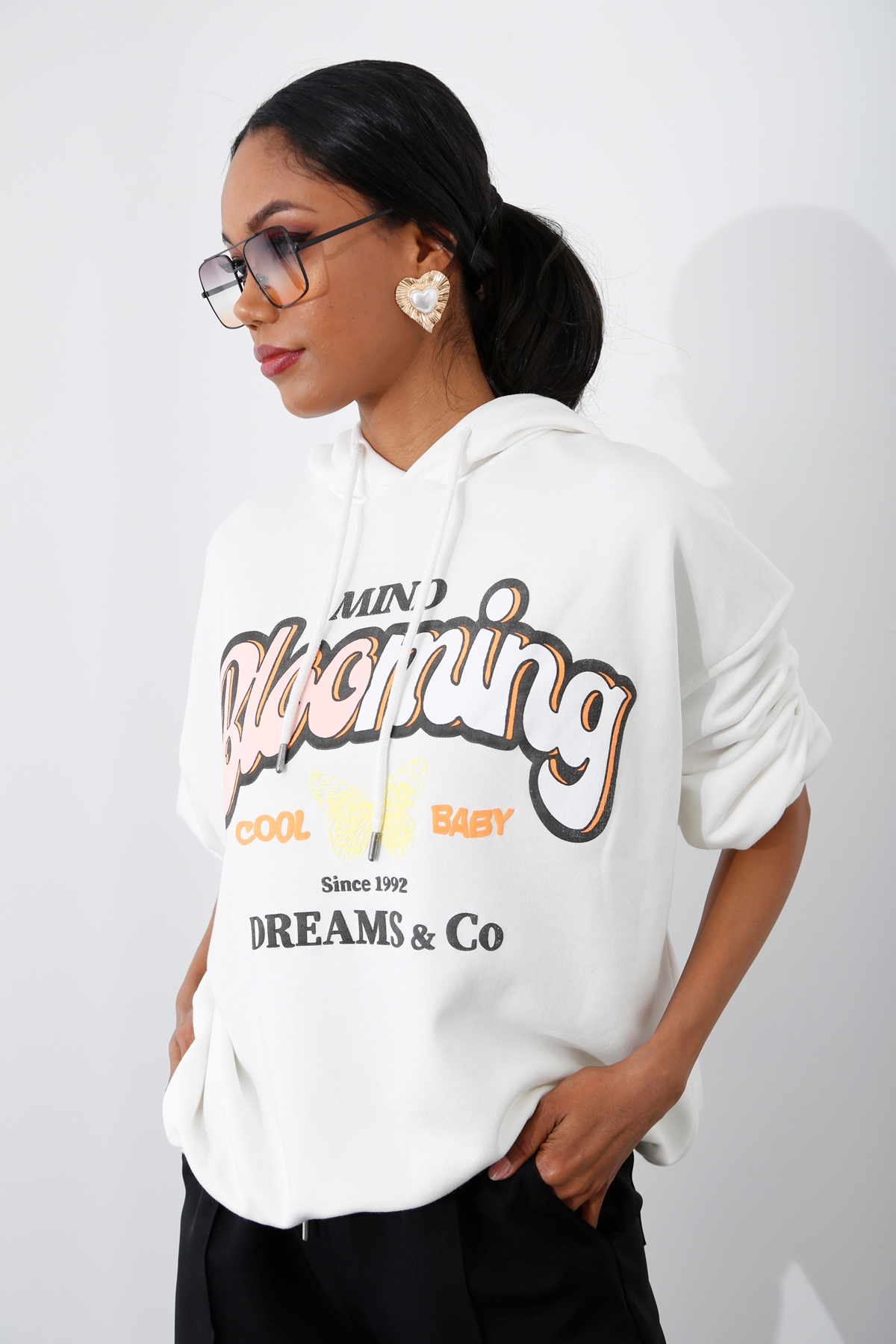 Ekru Blooming Baskılı Sweatshirt 210