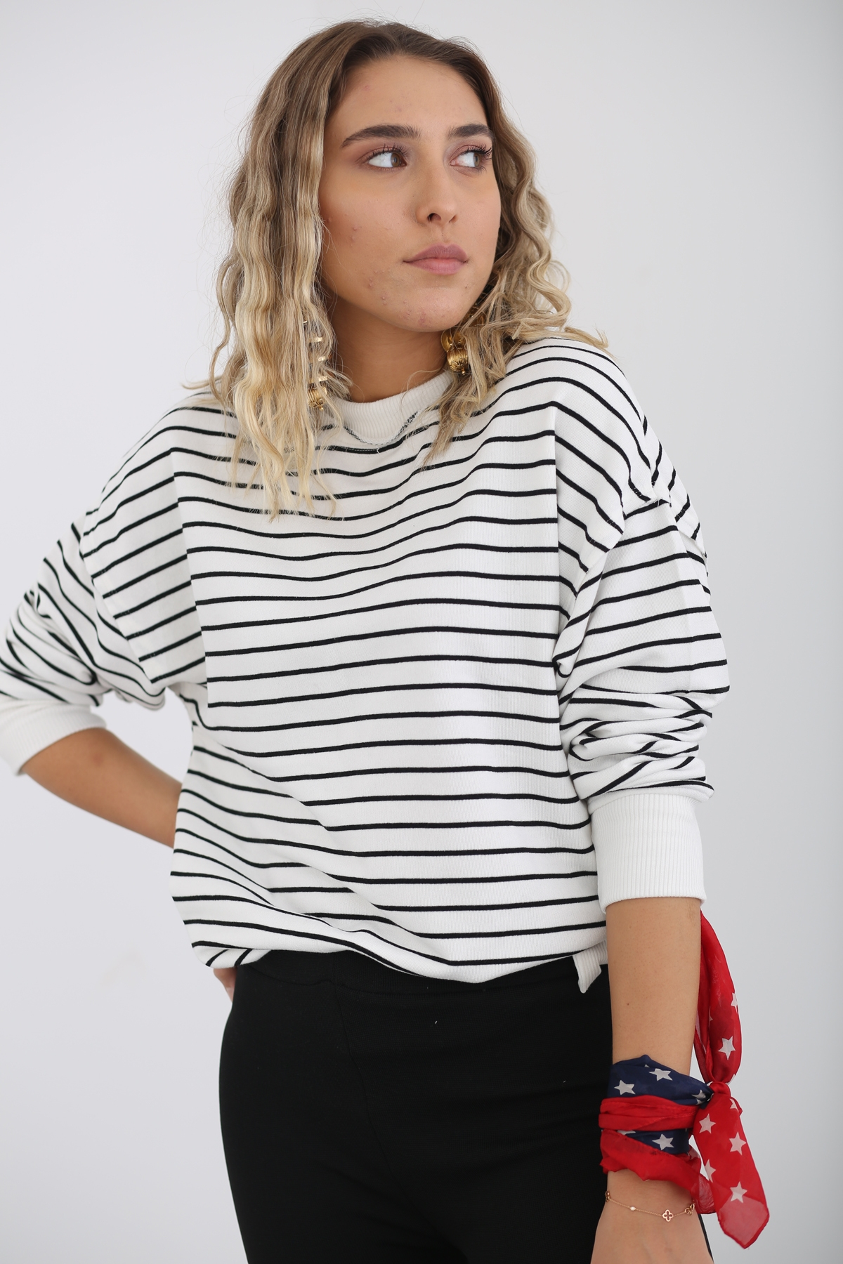 Ekru Çizgili Basic Sweatshirt 262