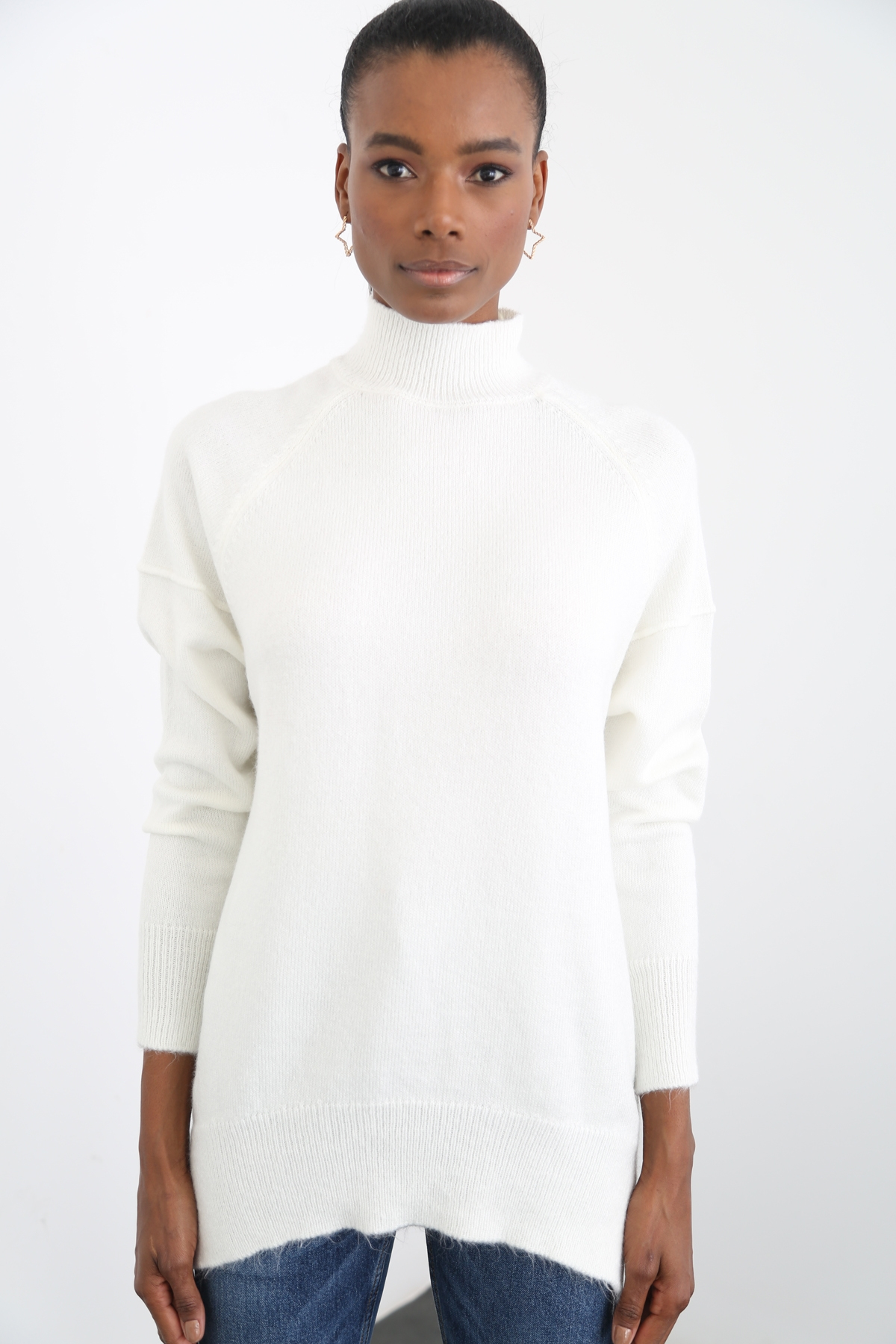 Ekru Dik Yaka Oversize Kazak 5626