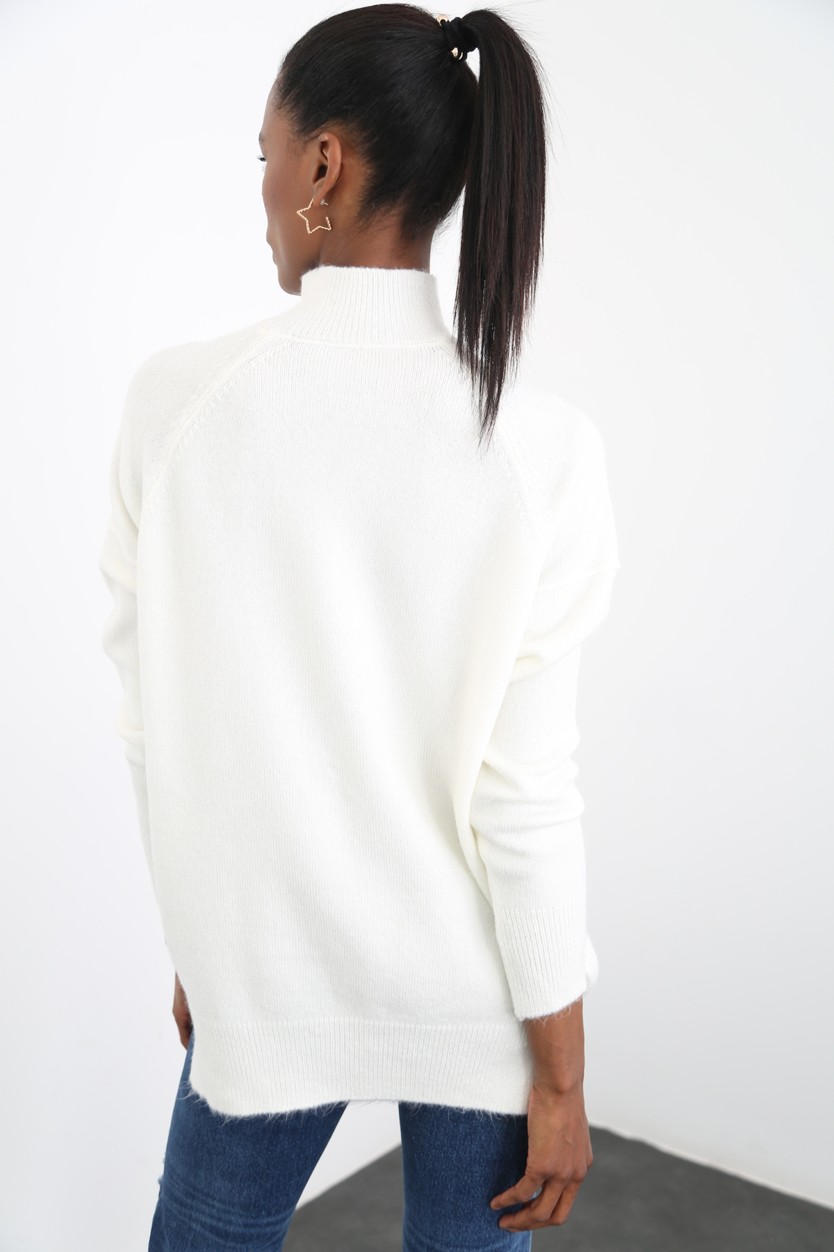 Ekru Dik Yaka Oversize Kazak 5626