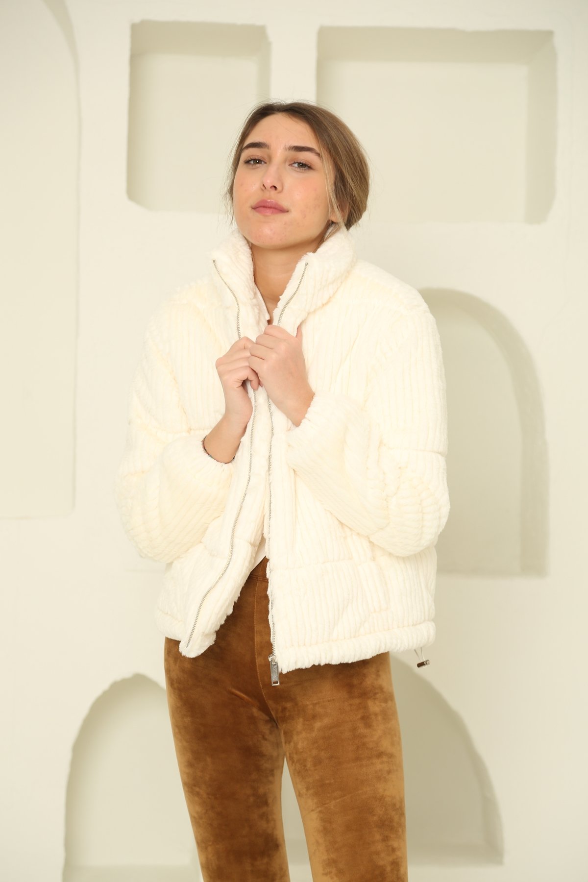 Ekru Fitilli Peluş Kısa Mont 89471