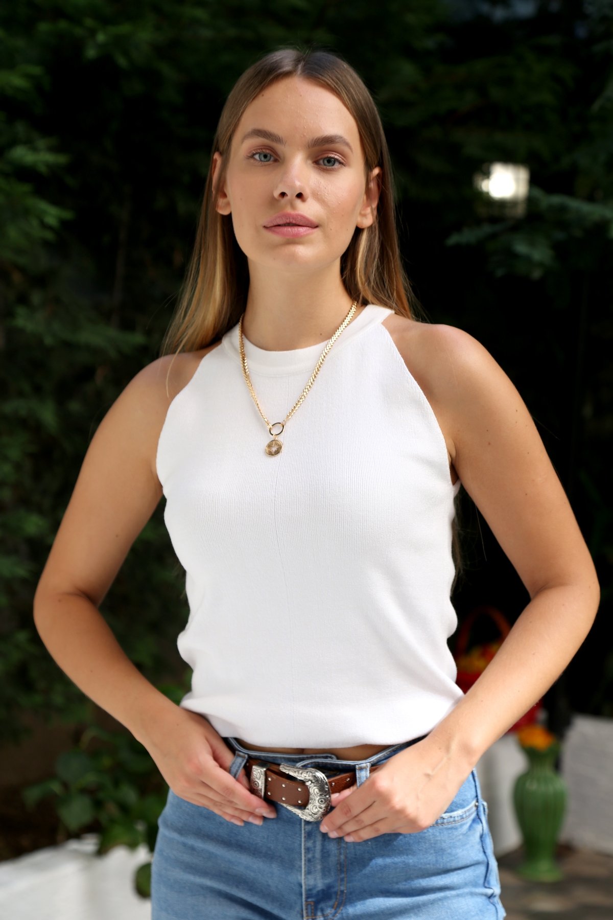 Ekru Halter Kesim Triko 