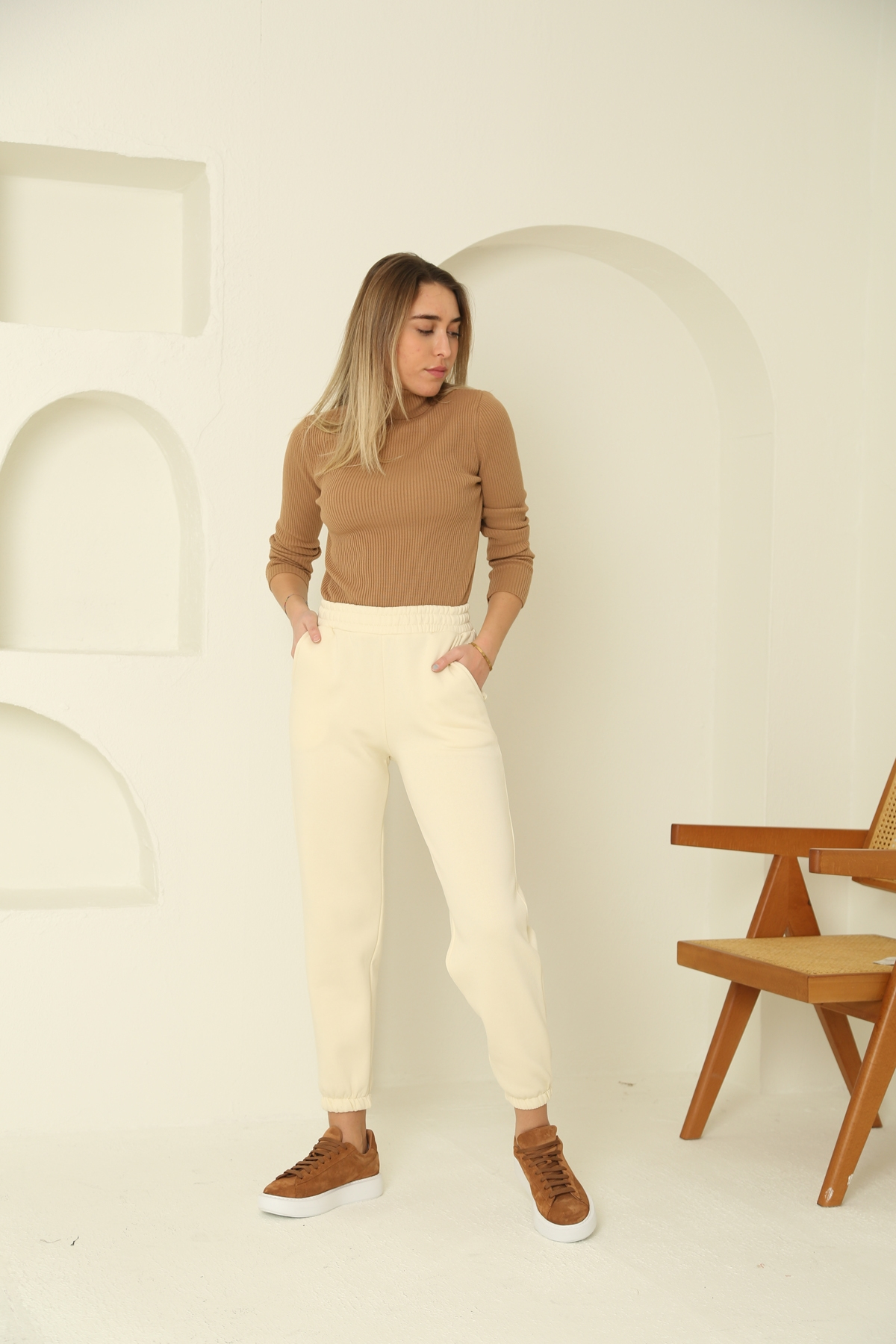 Ekru Paçası Lastikli Eşofman 3189
