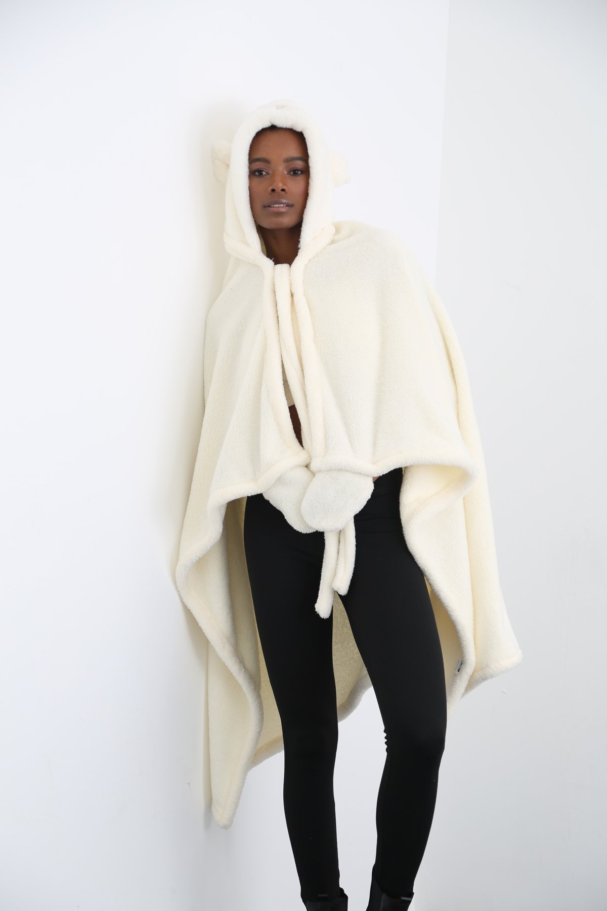 Ekru Peluş Panço 11693