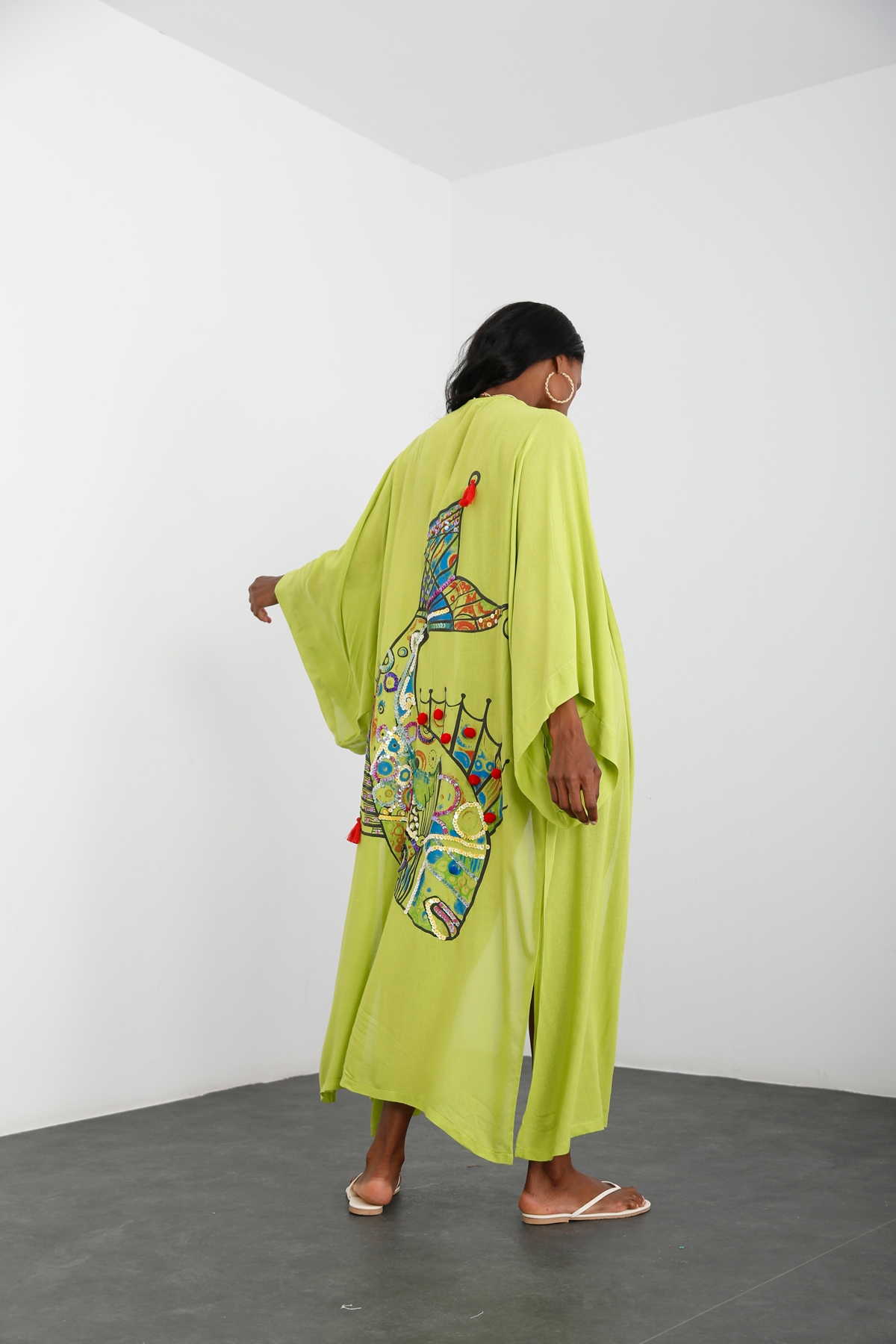 Fıstık Yeşili Sırtı Nakışlı Kuşaklı Kimono 637