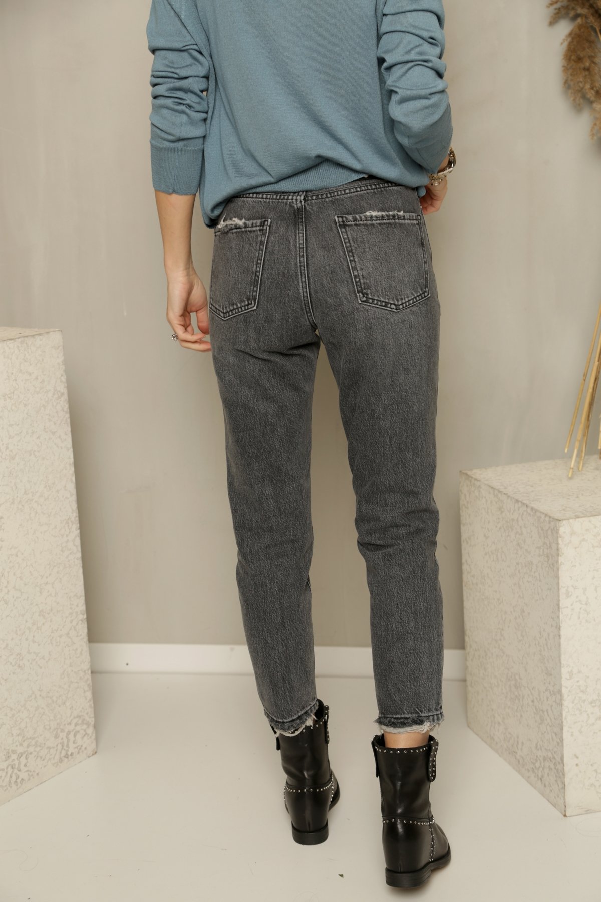 Füme Yırtıklı Mom Jean 521