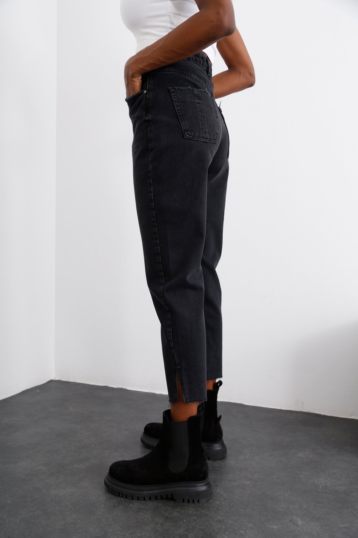 Füme Yüksek Bel Kesik Paça Mom Jean 21381